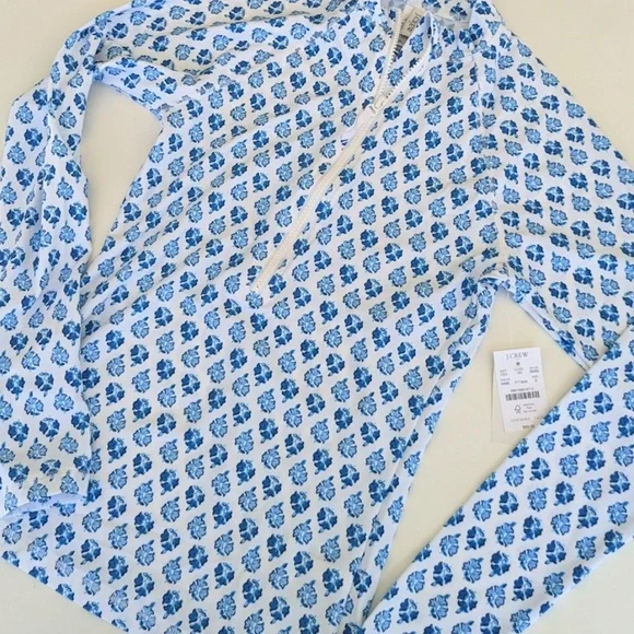NWT! J. Crew Blue and White Pretty Blockprint rashguard - Picture 9 of 10